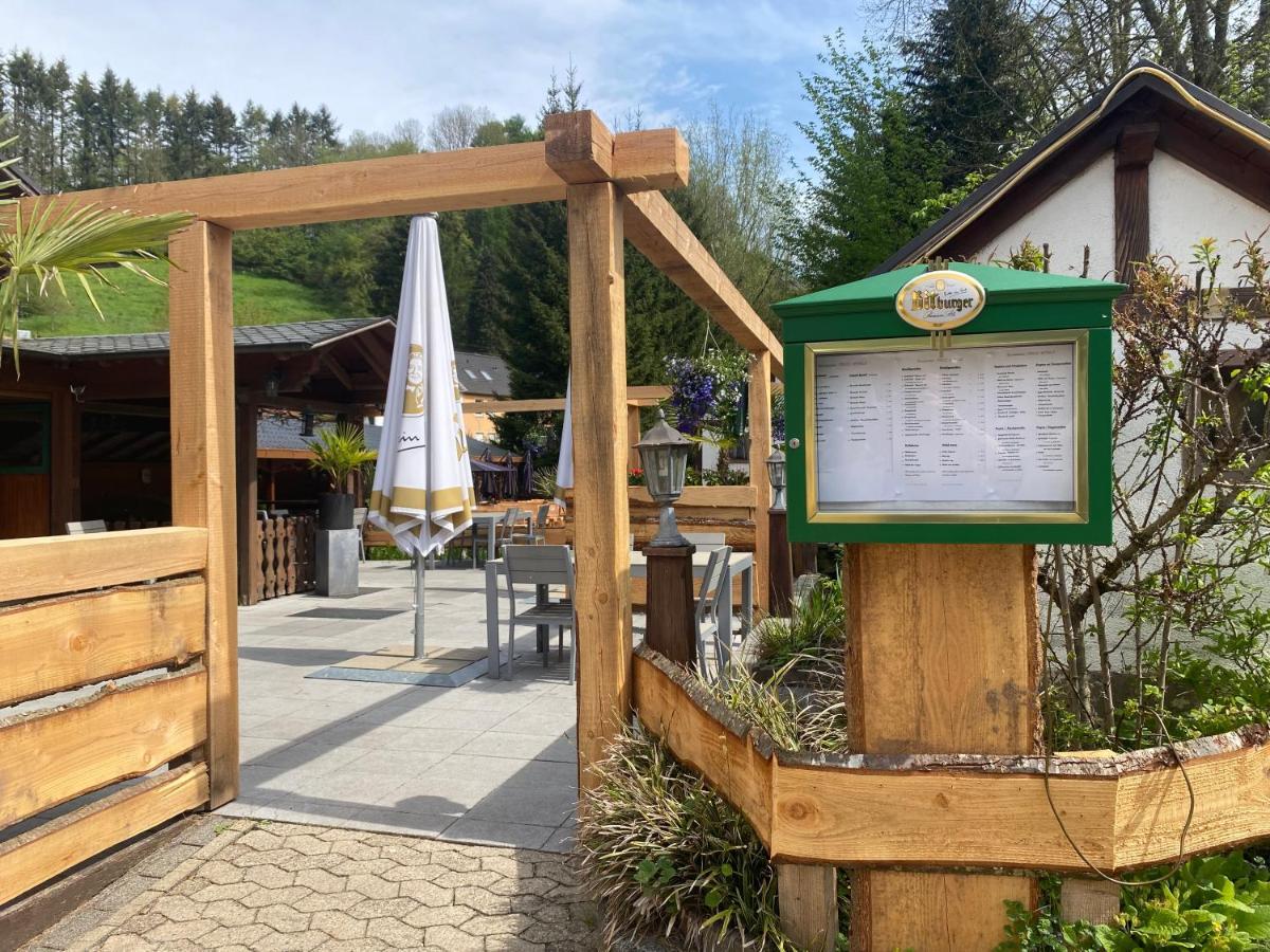 Hotel-Restaurant Theis-Muehle Biersdorf Exterior foto
